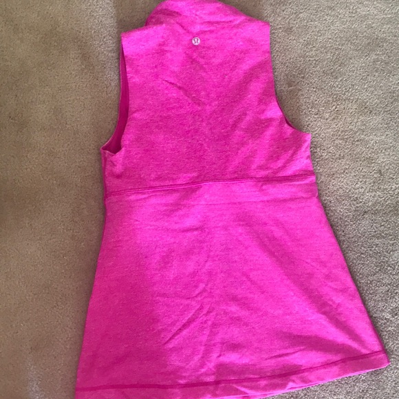 Lululemon running top - Picture 2 of 3